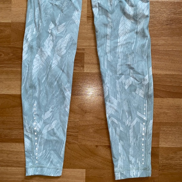 Lululemon Swift Speed Legging NWOT - Picture 3 of 8